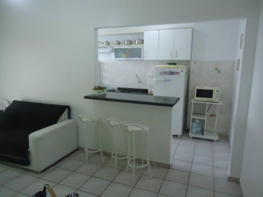 Dom Pedro 54 Apartment Гуаружа Екстериор снимка