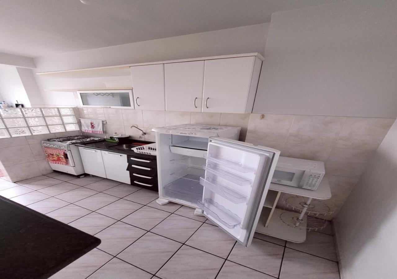 Dom Pedro 54 Apartment Гуаружа Екстериор снимка