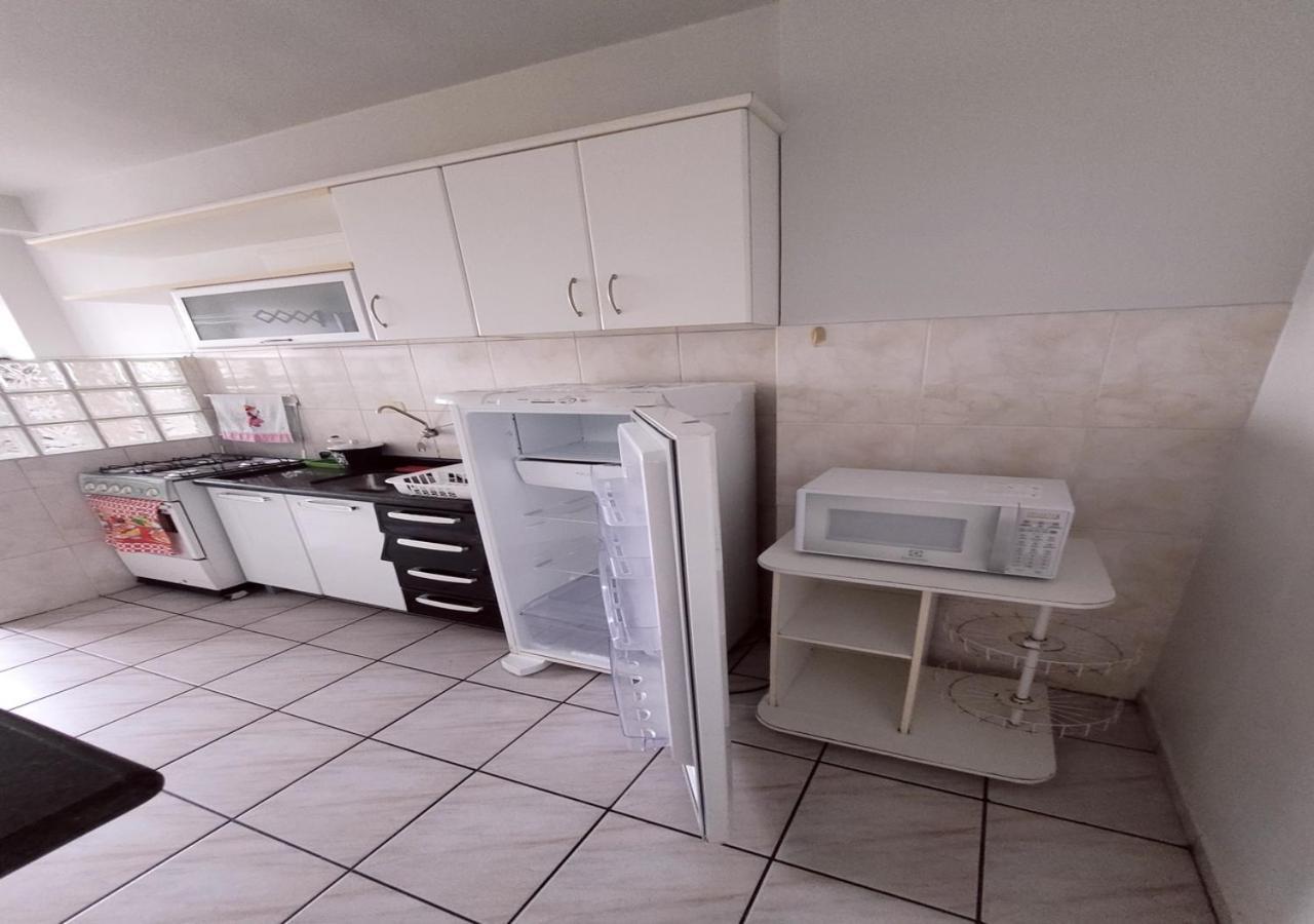 Dom Pedro 54 Apartment Гуаружа Екстериор снимка